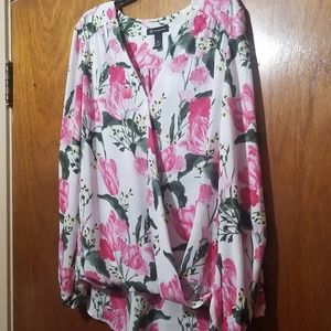 NWT ⚘ International Concepts blouse